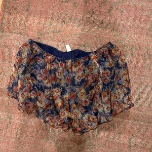 Floral Patterned Women's Shorts
